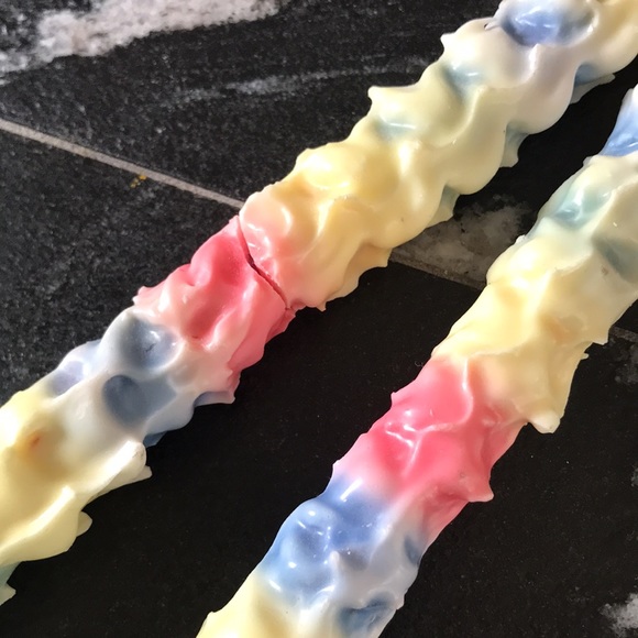 Rainbow drip candles - Picture 3 of 6